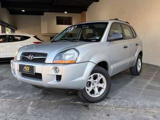 HYUNDAI-TUCSON-2.0 MPFI GL 16V 142CV 2WD GASOLINA 4P MANUAL HYUNDAI-TUCSON-2012