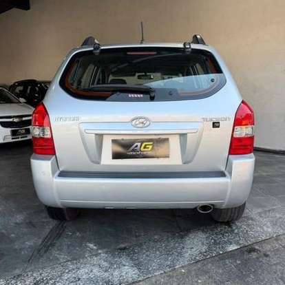 HYUNDAI-TUCSON-2012