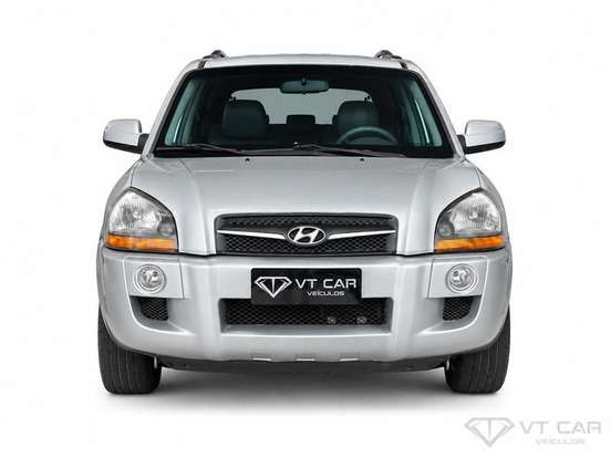 HYUNDAI-TUCSON-2011
