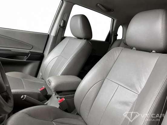HYUNDAI-TUCSON-2011