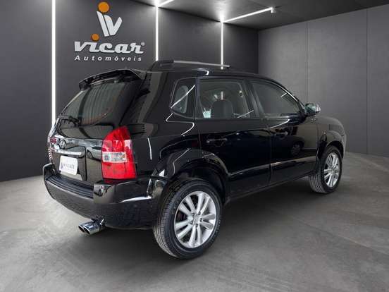 HYUNDAI-TUCSON-2012