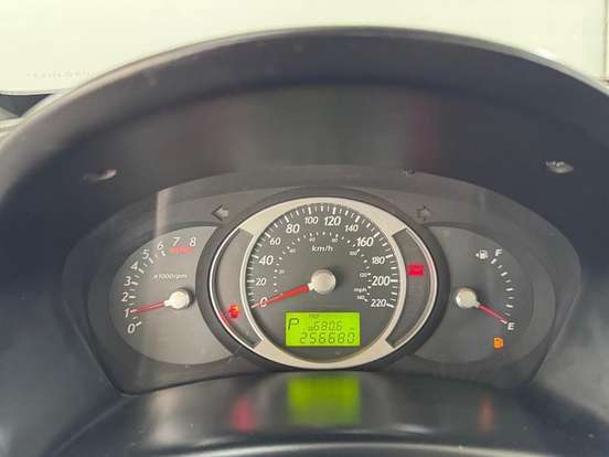 HYUNDAI-TUCSON-2012