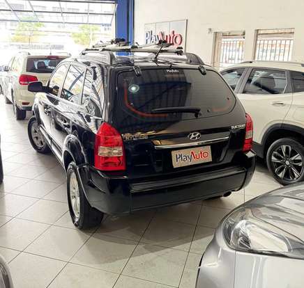 HYUNDAI-TUCSON-2012
