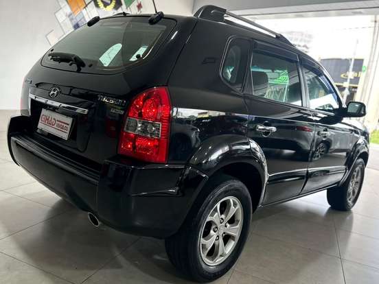 HYUNDAI-TUCSON-2.0 MPFI GLS TOP 16V 143CV 2WD FLEX 4P AUTOMÁTICO HYUNDAI-TUCSON-2015
