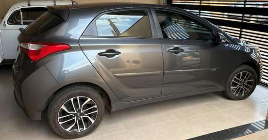 HYUNDAI-HB20-2018