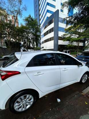 HYUNDAI-HB20-2016