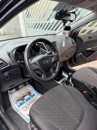 HYUNDAI-HB20-2016