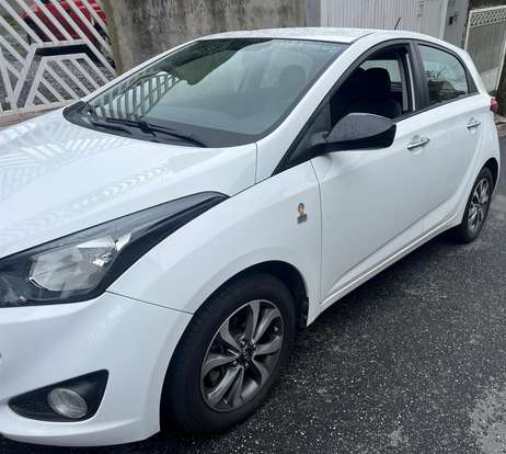HYUNDAI-HB20-2014