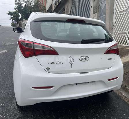 HYUNDAI-HB20-1.0 COPA DO MUNDO 12V FLEX 4P MANUAL HYUNDAI-HB20-2014