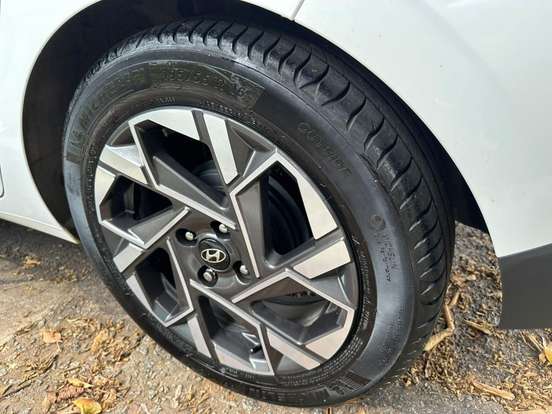 HYUNDAI-HB20-1.0 TGDI FLEX PLATINUM SAFETY AUTOMÁTICO HYUNDAI-HB20-2024