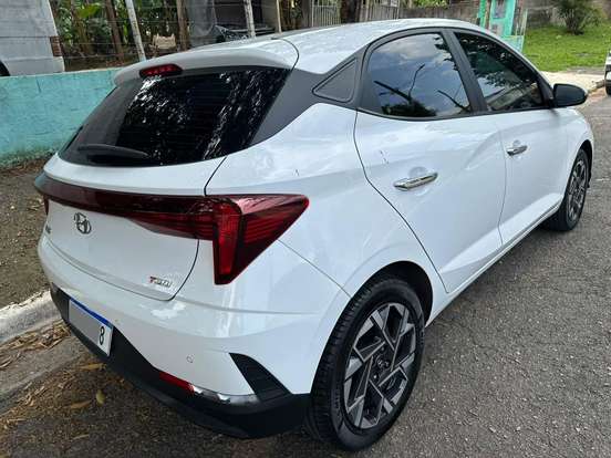 HYUNDAI-HB20-2024