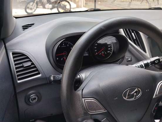 HYUNDAI-HB20-1.6 COMFORT PLUS 16V FLEX 4P AUTOMÁTICO HYUNDAI-HB20-2018