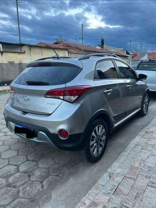 HYUNDAI-HB20X-2016