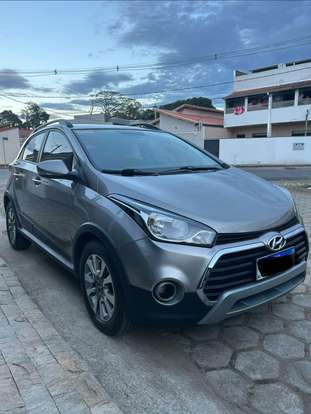 HYUNDAI-HB20X-2016