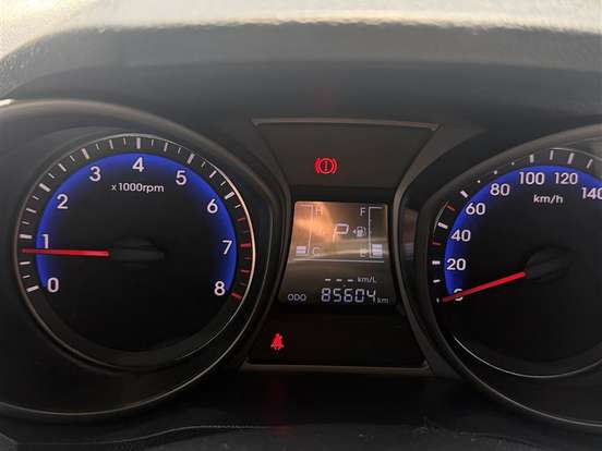 HYUNDAI-HB20-1.6 PREMIUM 16V FLEX 4P AUTOMÁTICO HYUNDAI-HB20-2017