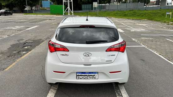 HYUNDAI-HB20-1.6 PREMIUM 16V FLEX 4P AUTOMÁTICO HYUNDAI-HB20-2013