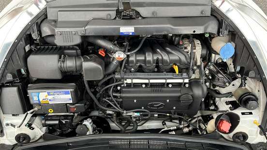 HYUNDAI-HB20-2013