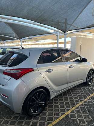 HYUNDAI-HB20-1.6 PREMIUM 16V FLEX 4P MANUAL HYUNDAI-HB20-2012