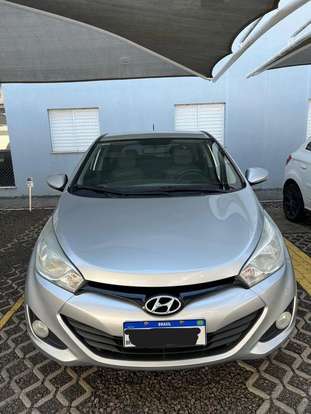 HYUNDAI-HB20-2012