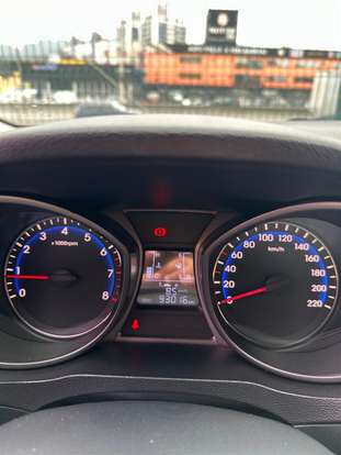 HYUNDAI-HB20-1.6 PREMIUM 16V FLEX 4P MANUAL HYUNDAI-HB20-2012