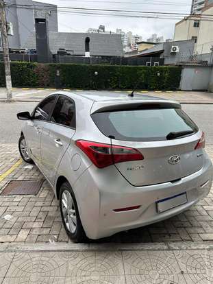 HYUNDAI-HB20-1.6 PREMIUM 16V FLEX 4P MANUAL HYUNDAI-HB20-2012