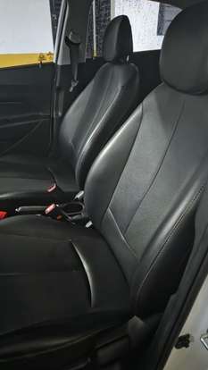 HYUNDAI-HB20-2015