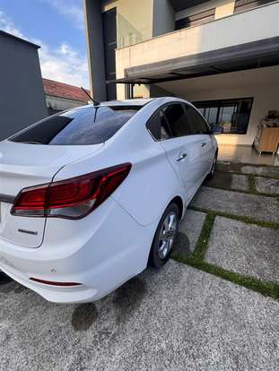 HYUNDAI-HB20S-1.6 PREMIUM 16V FLEX 4P AUTOMÁTICO HYUNDAI-HB20S-2016