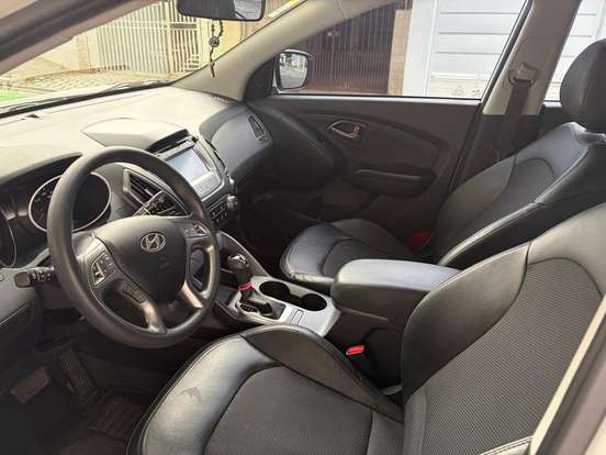 HYUNDAI-IX35-2016