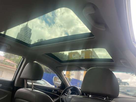 HYUNDAI-SONATA-2012