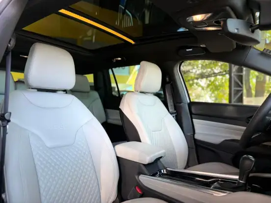 JEEP-COMMANDER-1.3 T270 TURBO FLEX OVERLAND AT6 JEEP-COMMANDER-2023