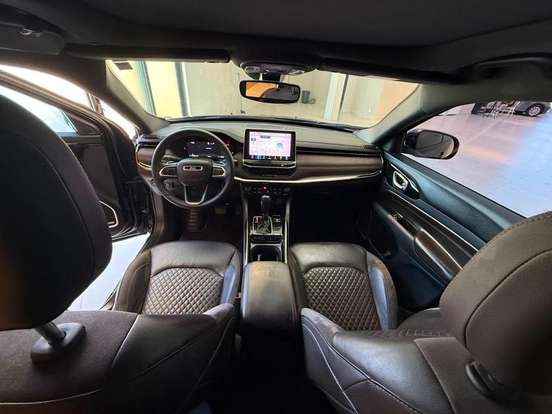 JEEP-COMMANDER-2022