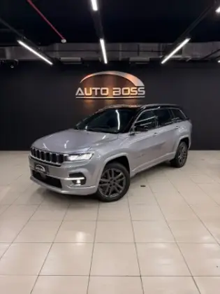 JEEP COMMANDER 2.0 HURRICANE 4 TURBO GASOLINA OVERLAND AT9