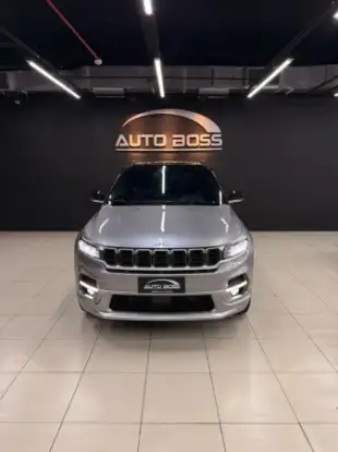 JEEP-COMMANDER-2024