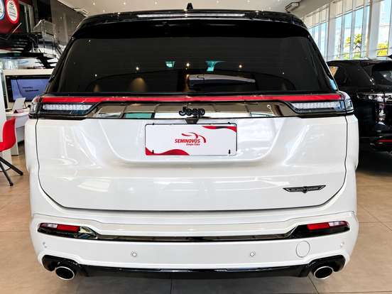 JEEP-COMMANDER-2.0 HURRICANE 4 TURBO GASOLINA BLACKHAWK AT9 JEEP-COMMANDER-2025