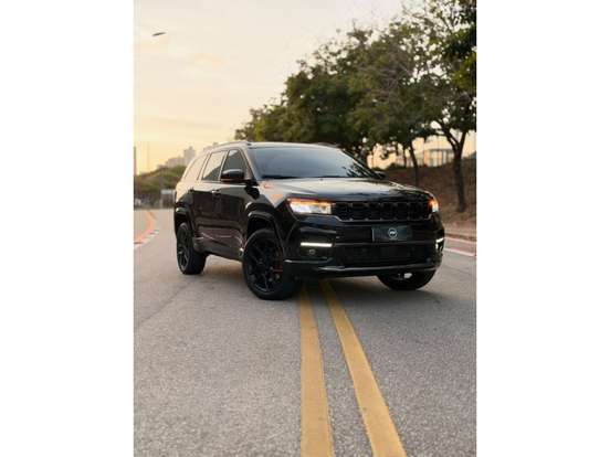 JEEP-COMMANDER-2025