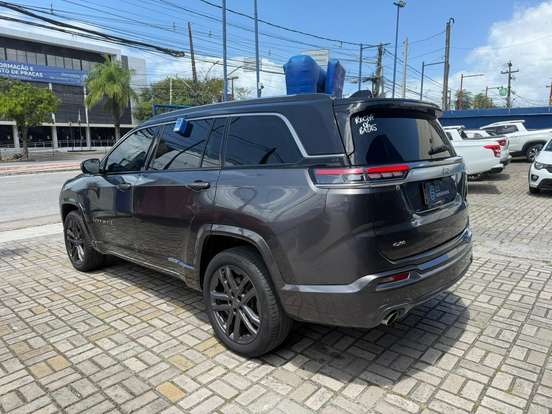 JEEP-COMMANDER-2.0 HURRICANE 4 TURBO GASOLINA OVERLAND AT9 JEEP-COMMANDER-2024