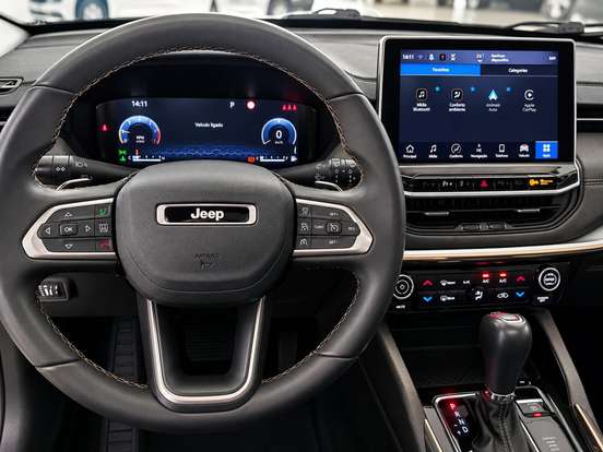 JEEP-COMMANDER-2022