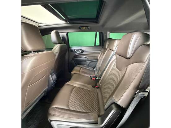 JEEP-COMMANDER-2022