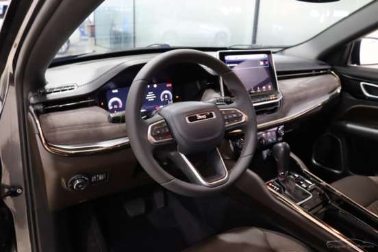 JEEP-COMMANDER-2022