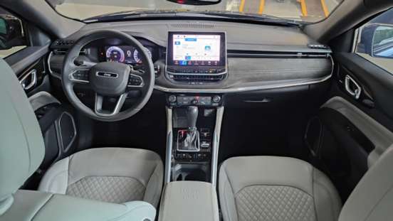 JEEP-COMMANDER-2022