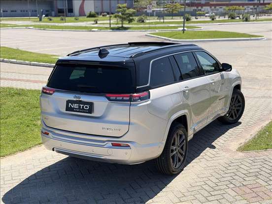 JEEP-COMMANDER-2025
