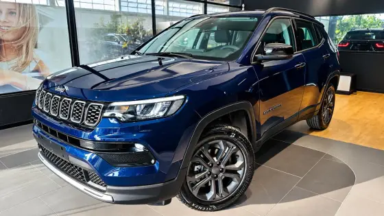 JEEP COMPASS 1.3 T270 TURBO FLEX LONGITUDE AT6