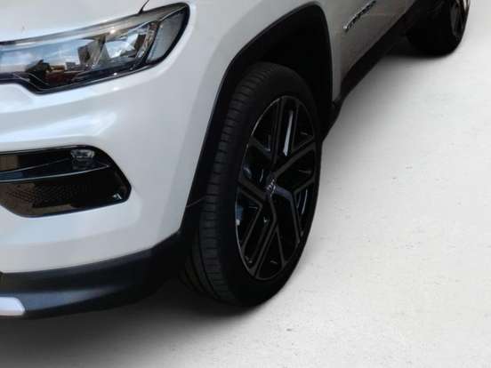 JEEP-COMPASS-2025