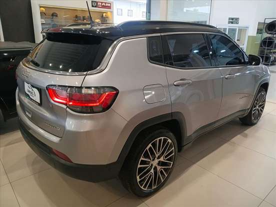 JEEP-COMPASS-2023