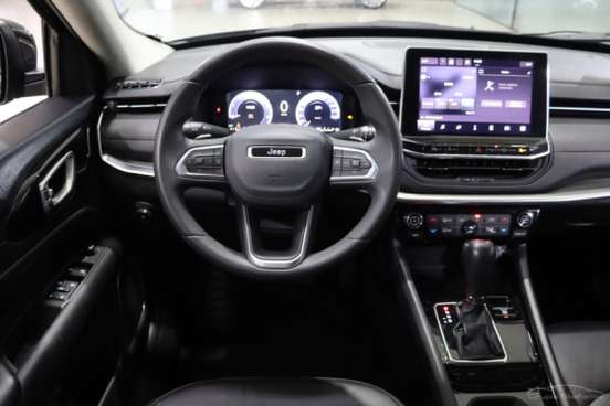 JEEP-COMPASS-1.3 T270 TURBO FLEX LIMITED AT6 JEEP-COMPASS-2023