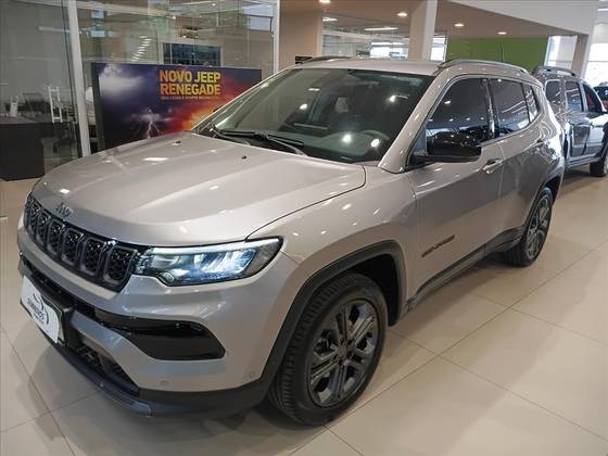 JEEP COMPASS 1.3 T270 TURBO FLEX LONGITUDE AT6