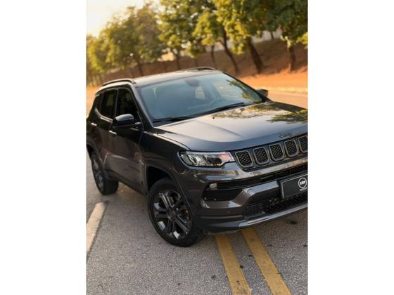 JEEP COMPASS 1.3 T270 TURBO FLEX LONGITUDE AT6