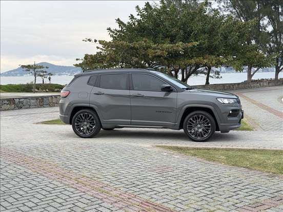 JEEP-COMPASS-2021