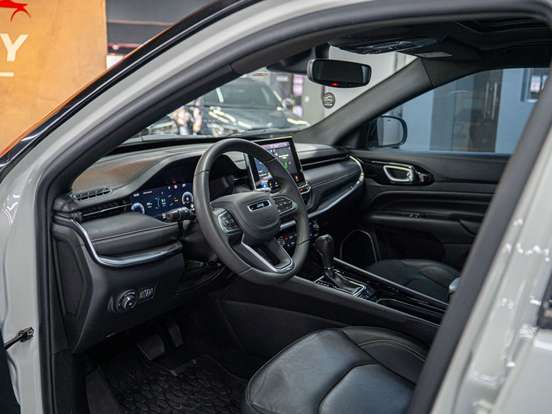 JEEP-COMPASS-2023