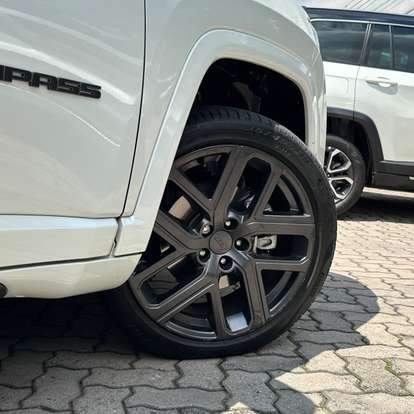 JEEP-COMPASS-2025